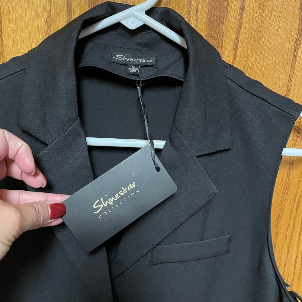 Black jumper pant suit by Shinestar Collection - Picture 2 of 3